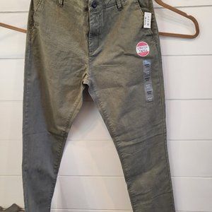 Aeropostale Men's Twill Green Khakis